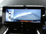パノラミックビューモニターを装備。車両周辺の状況をリアルタイムでしっかり確認できます。