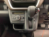 群馬ダイハツでは、安心してお乗りいただけるようにすべての車に検査・クリーニングを実施しています。