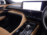 クラウンスポーツ 2.5 Z E-Four 4WD 