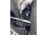 車両右前輪からの下回りです