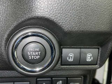 アイドリングストップ機能がついているので、停車時にエンジンを止めて燃料消費を抑えます。環境にもお財布に優しいですね♪