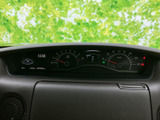 視認性の高いメーター類で、運転に必要な情報をしっかり把握できます。落ち着いたデザインが、運転に集中できる環境を提供します。