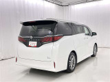 低燃費で環境にもやさしいハイブリッド車です。トヨタ専用診断機器でハイブリッドシステムを綿密に点検してあります!