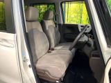 運転席シート廻りは使用感も少なく、良好な状態となっています。丁寧に使われていたことがよくわかりますね。