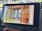 停車中には、番組や映像を楽しめます。渋滞時や休憩時間のお供に最適です。