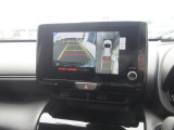 パノラミックビューモニター装備です。車を真上から見る映像が駐車の不安を軽くします。4つのカメラで車両周辺の映像を映し出します!カメラアングルは限界がありますので目視もして下さい。