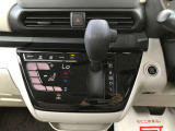 【インパネシフト】操作性がよく足元、運転席回りがスッキリ!!