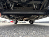 【下回り】目立つ錆や腐食もなくきれいな状態です!もちろん納車前には法定点検を実施致します!//
