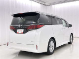 走りにこだわりながら収納力も持ち合わせたお車です。荷物を載せて軽快なドライブを楽しめますよ♪