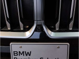 ☆BMWの代名詞とも言える【キドニーグリル】一目見ただけでBMW車であると認識できる確固たるアイコンとして存在感を放ちます☆