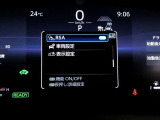 《ロードサインアシスト(RSA)》カメラで道路標識を認識。マルチインフォメーションディスプレイに表示します。標識の見逃し防止をサポートしてくれます!