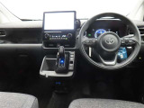 ぜひ展示車の運転席に座ってみてください。