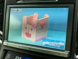 停車中には、TV番組や動画をお楽しみいただけます。長距離移動や休憩時間のお供に最適です。