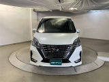 セレナ 2.0 ハイウェイスターV 