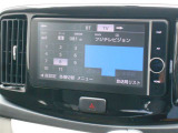 ★純正メモリーナビ付き★ フルセグTV・CD・DVD再生・ブルートゥース・SD音楽録音にも対応しています♪♪