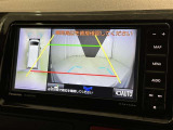 【フロントカメラ】運転席に座った状態で死角になりやすいクルマの前の様子まで確認でき安全ですね♪