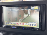 停車中にテレビや映像を楽しむことができます。長距離移動時や休憩時間に、リラックスした時間をお過ごしください。