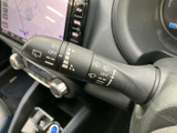 雨天時でもクリアな視界を確保。ワイパーの操作は簡単で、運転に集中できます。様々な設定で、状況に応じた作動が可能です。