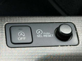 気になるお車がありましたら右の電話番号から直接お店にお問い合わせください。支払方法から車両情報、状態までなんでもご説明させて頂きます。スタッフ一同ご連絡お待ちしております。