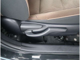 【シートアジャスター】上下調整できるシートアジャスター!運転手にあったドライバーズポジションができますね。