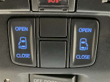 人気の両側電動スライドドア搭載!運転席からでも開閉操作が出来ます。