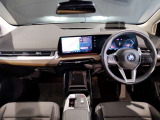 ☆センターパネルを運転席側に僅かに傾けたBMW独特のインパネ☆【駆け抜ける歓び】はここからもスタートしております☆