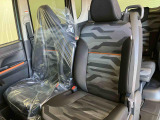 フロントシートです。ゆったり運転ができます。長距離ドライブもラクラク♪♪