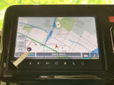 運転席からの視認性が高く、操作も直感的に行えます。快適なドライブをサポートする、頼れる相棒です。