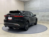 お車をご購入時のみご入会頂ける「メンテナンスパスポートUプラン」がございます。定期点検と次回車検整備費用を前払い頂くことでお得に整備をお受け頂けます。