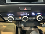 オートエアコンは、簡単操作で快適温度に調整してくれます。