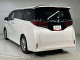 その他にも各種保険、お車の買取(T-UP)、JAF、TSカード、携帯電話などの取扱いをしております。詳しくはスタッフにお尋ねください。