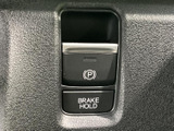 停車中にTV番組を楽しめる便利な機能。休憩時間や待ち時間に、リラックスした時間を過ごせます。