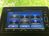 CDやラジオ、iPodなど多彩な音源に対応。お好みの音楽をクリアな音質で楽しめます。ドライブタイムがさらに楽しくなります。