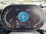 【スピードメーター】『スピードメーター』の画像になります。メーターがシンプルで見やすく運転しやすいですね!