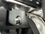 電動ステアリングコラム調整レバー