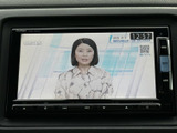 鮮やかな画面で、様々な映像コンテンツを楽しめます。クリアな映像は、後席の方にも快適な視聴体験を提供。移動時間を有効活用できます。