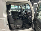 運転席画像です。ゆったりと運転出来ます★