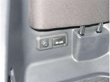 災害時にも使える電源コンセントもあります。