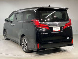 その他にも各種保険、お車の買取(T-UP)、JAF、TSカード、携帯電話などの取扱いをしております。詳しくはスタッフにお尋ねください。