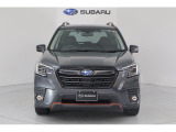 当車両は納車前に正規店のメカニックによる車検または12ヶ月点検整備をさせて頂いてから納車を致します。消耗品やオイル類のチェックをし、必要箇所の交換修繕をいたします。後から費用が増えることは御座いません