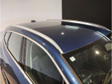 【ボディコーティングで新車時の輝きを】ご納車前にボディを磨き上げ下地処理を行った上で、コーティングを施工します。軽微な小傷も無くなりより新車時の輝きに近い状態でお届けできます。ぜひご用命下さい!