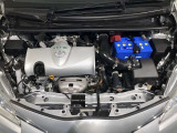 スチーム洗浄によりエンジンルームの汚れもキレイにクリーニングを実施。まるごとクリーニングは見える室内だけでなく、エンジンルームまでにも拘って仕上げています。