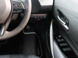 レーダークルーズコントロール(全車速追従機能付)付きです。車速に応じて追従支援してくれるので、ロングドライブも快適です。詳細は販売店スタッフまでおたずねください。