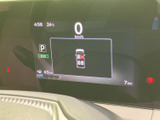視認性の高いメーター類で、運転状況を的確に把握。安全運転をサポートし、快適なドライブを演出します。情報がひと目でわかります。