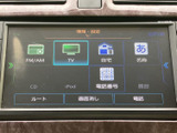 多様な機能が搭載されたナビ・オーディオシステム。CDやラジオはもちろん、最新のスマートフォンとの連携も可能です。快適なドライブをサポートします。