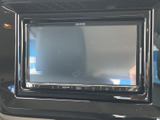停車中にテレビや映像を楽しむことができます。休憩時間や待ち時間に、快適な時間をお過ごしいただけます。エンターテイメント性も高めです。