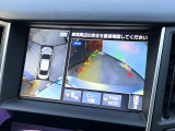 【メーカー純正ナビ】インテリアに溶け込むスタイリッシュな「専用設計」メーカーナビを装備♪視認性や操作性など基本性能にも優れ、より上質なカーライフをお楽しみいただけます。