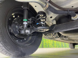 お車を安心してお乗りいただく為には、足回りの定期点検が欠かせません。サービスサポート(有償保証)では無料点検もご提供しており、安心のカーライフをお過ごしいただけるサポート体制が整っています。