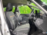 もちろん車内はキレイです♪よりクリーンな状態をキープしたいお客様には『ナノゾーンコート』がおすすめ!新型コロナウイルス対策や、除菌・消臭に効果を発揮し多くの方にご好評いただいております。