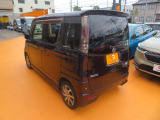 左後ろからの画像です!日々お買い得車両続々入庫しております!